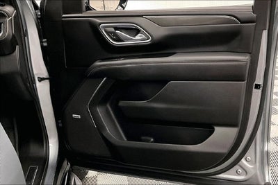 2024 GMC Yukon AT4 4X4-Panoramic Roof-Heated/Cooled Seats