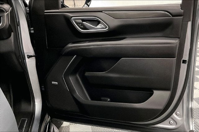 2024 GMC Yukon AT4 4X4-Panoramic Roof-Heated/Cooled Seats