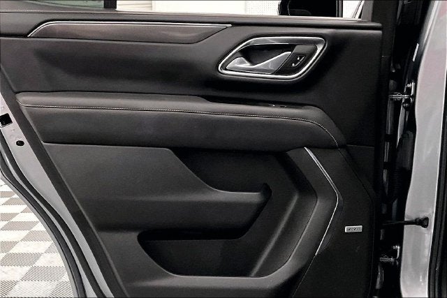 2024 GMC Yukon AT4 4X4-Panoramic Roof-Heated/Cooled Seats