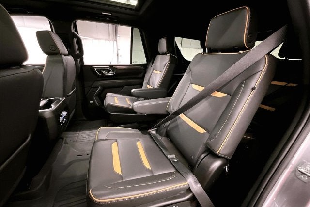 2024 GMC Yukon AT4 4X4-Panoramic Roof-Heated/Cooled Seats