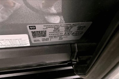 2024 GMC Yukon AT4 4X4-Panoramic Roof-Heated/Cooled Seats