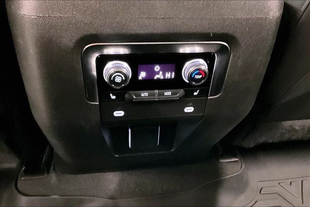 2022 GMC Yukon AT4