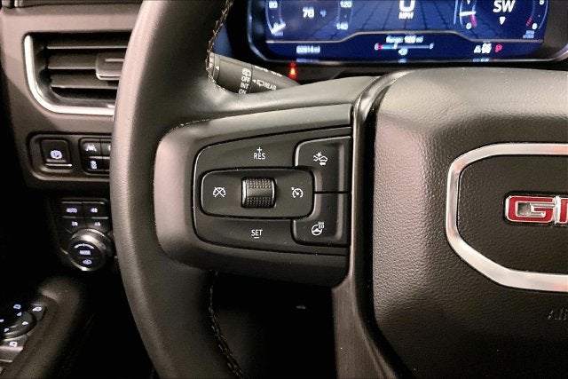 2024 GMC Yukon AT4 4x4-Pano Roof-Htd/Cooled Leather-Heads Up Display