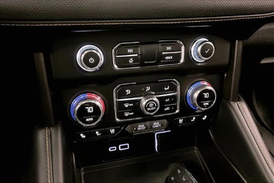 2024 GMC Yukon AT4 4x4-Pano Roof-Htd/Cooled Leather-Heads Up Display