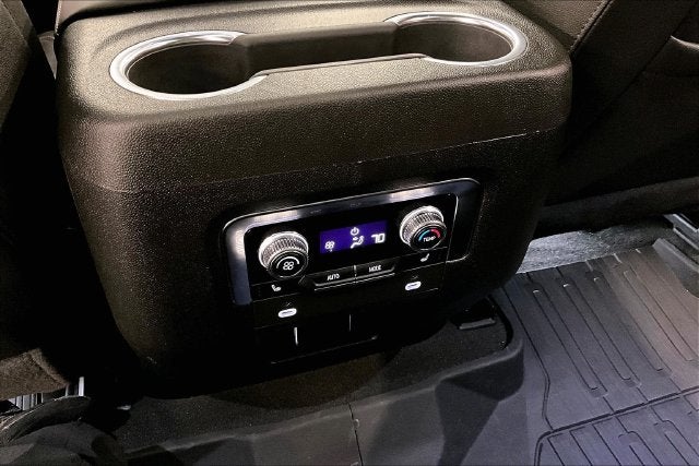 2024 GMC Yukon AT4 4x4-Pano Roof-Htd/Cooled Leather-Heads Up Display