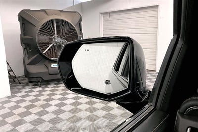 2024 GMC Yukon AT4 4x4-Pano Roof-Htd/Cooled Leather-Heads Up Display