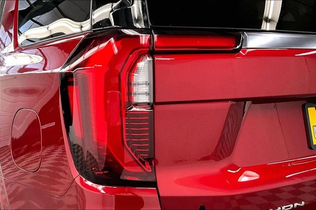 2025 GMC Yukon AT4