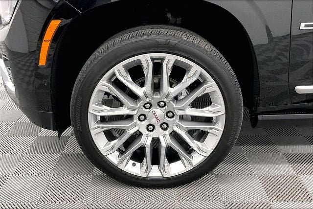 2026 GMC Yukon Denali 4x4 - Reserve Pkg - Super Cruise - Pano Roof - DVD