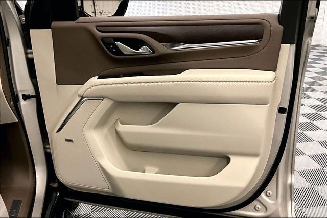 2024 GMC Yukon Denali 4x4 - Super Cruise - Pano Roof - DVD