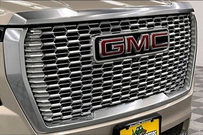 2024 GMC Yukon Denali 4x4 - Super Cruise - Pano Roof - DVD