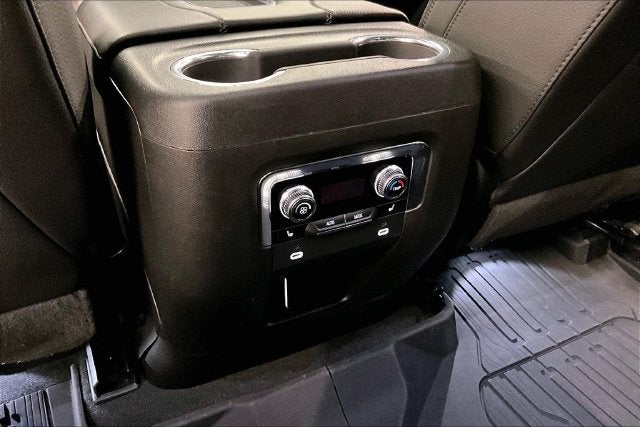 2023 GMC Yukon Denali 4X4-Adaptive Cruise-Panoramic Roof
