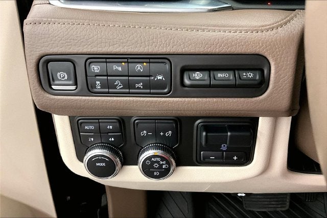 2024 GMC Yukon Denali 4X4-Adaptive Cruise-Panoramic Roof
