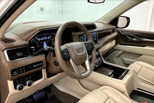 2021 GMC Yukon Denali 4X4-Panoramic Roof-Power Steps