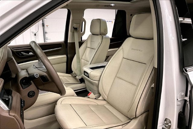 2021 GMC Yukon Denali 4X4-Panoramic Roof-Power Steps