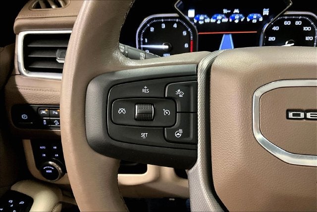 2021 GMC Yukon Denali 4X4-Panoramic Roof-Power Steps