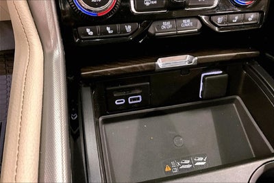 2021 GMC Yukon Denali 4X4-Panoramic Roof-Power Steps