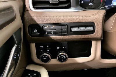 2021 GMC Yukon Denali 4X4-Panoramic Roof-Power Steps