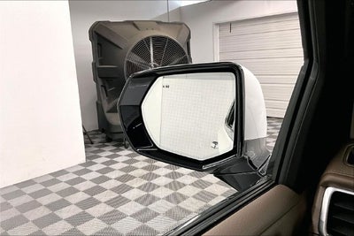 2021 GMC Yukon Denali 4X4-Panoramic Roof-Power Steps