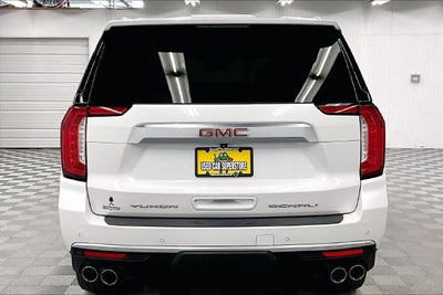 2021 GMC Yukon Denali 4X4-Panoramic Roof-Power Steps