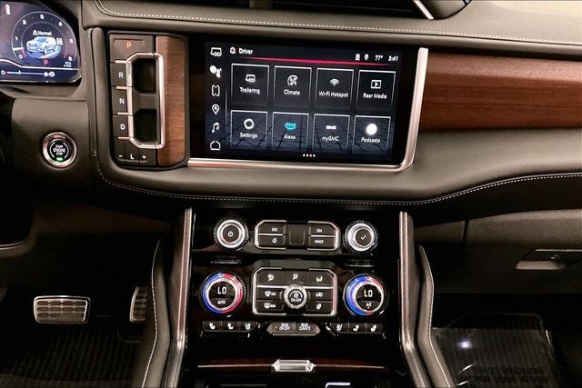 2024 GMC Yukon Denali Ultimate