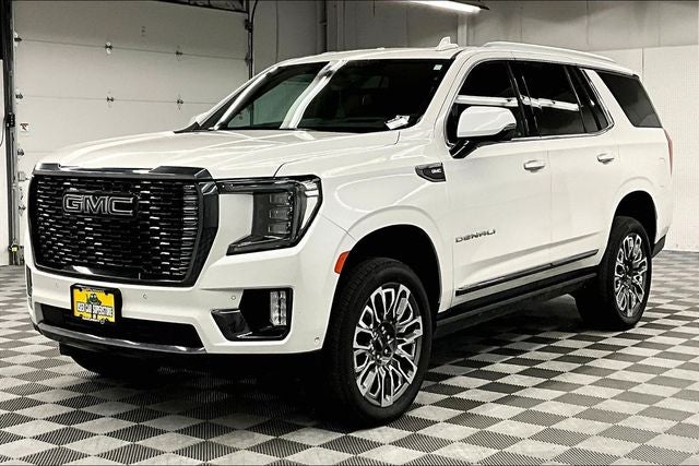 2023 GMC Yukon Denali Ultimate 4x4 - Super Cruise - Htd/Cooled Massaging Leather