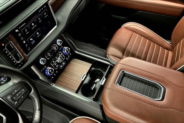 2023 GMC Yukon Denali Ultimate 4x4 - Super Cruise - Htd/Cooled Massaging Leather