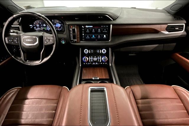 2023 GMC Yukon Denali Ultimate 4x4 - Super Cruise - Htd/Cooled Massaging Leather