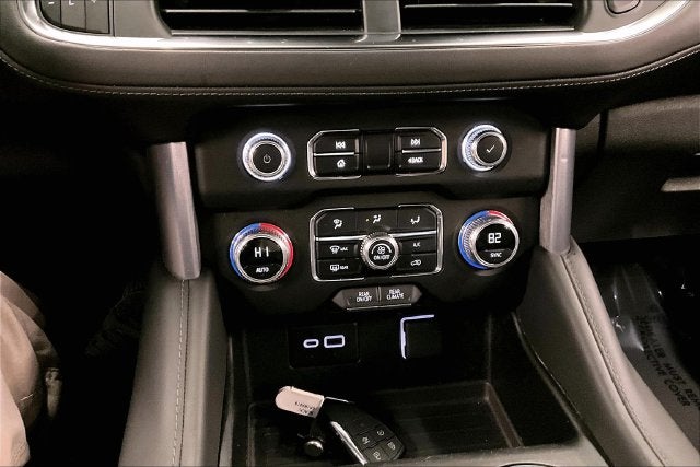 2024 GMC Yukon XL SLE 4x4-Remote Start-Apple CarPlay/Android Auto
