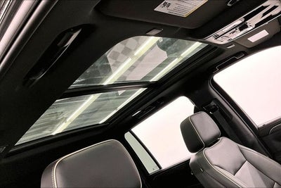 2023 GMC Yukon XL SLT