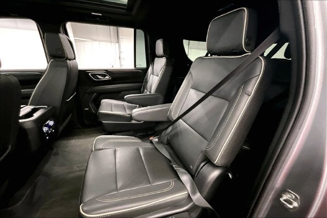 2023 GMC Yukon XL SLT 4x4-Pano Roof-Adaptive Cruise-Htd/Cooled Leather