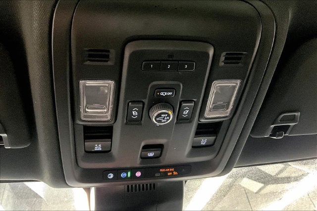 2023 GMC Yukon XL SLT 4x4-Pano Roof-Adaptive Cruise-Htd/Cooled Leather