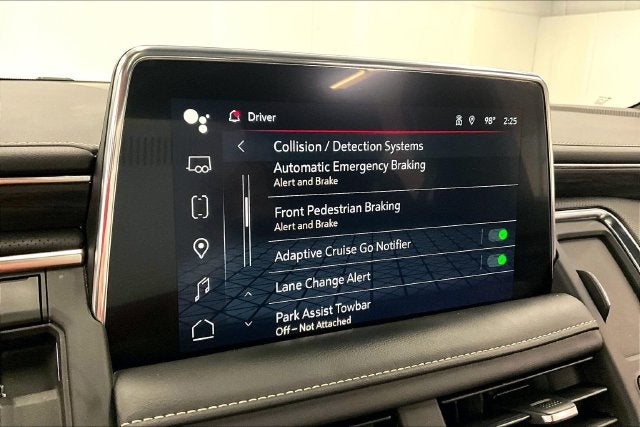 2023 GMC Yukon XL SLT 4x4-Pano Roof-Adaptive Cruise-Htd/Cooled Leather