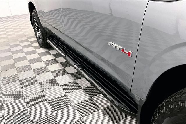 2024 GMC Yukon XL AT4