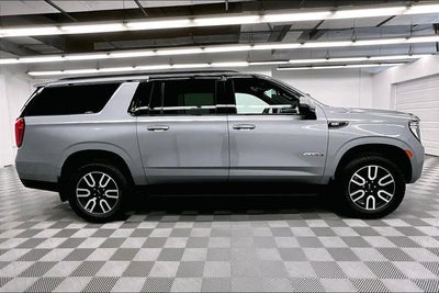 2024 GMC Yukon XL AT4