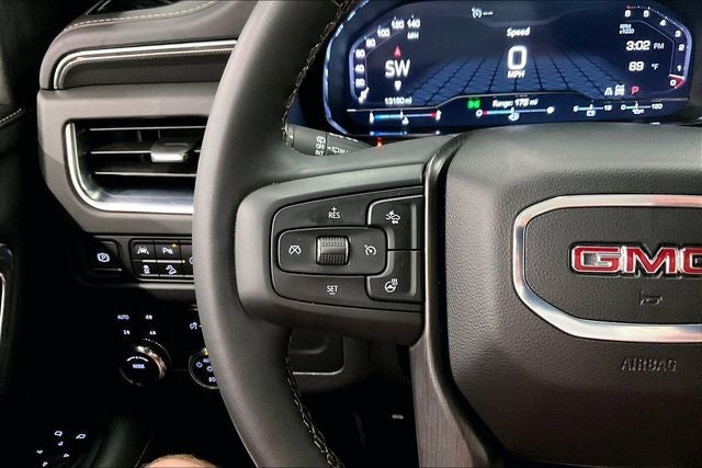 2024 GMC Yukon XL AT4