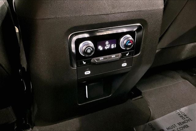 2024 GMC Yukon XL AT4