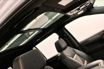 2024 GMC Yukon XL AT4