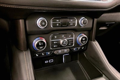 2024 GMC Yukon XL AT4
