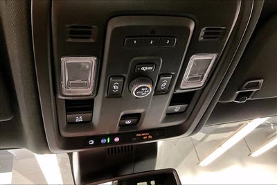 2024 GMC Yukon XL AT4
