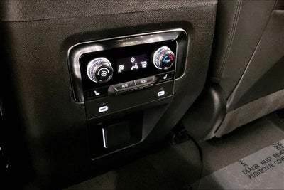 2024 GMC Yukon XL AT4
