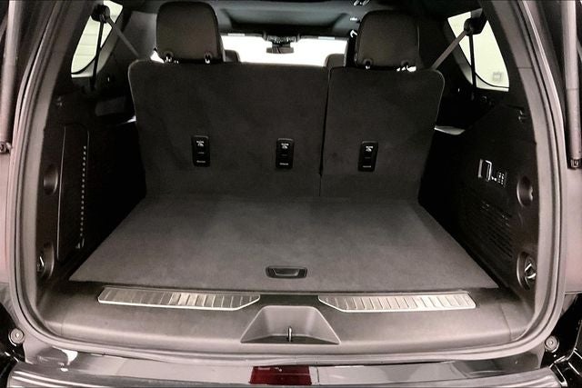 2024 GMC Yukon XL AT4