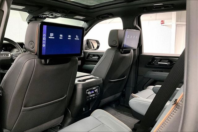 2026 GMC Yukon XL AT4 4x4 - Super Cruise - Pano Roof - DVD