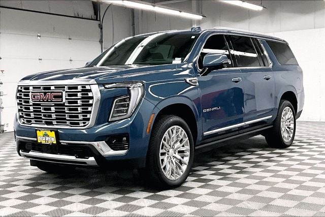 2025 GMC Yukon XL Denali 4x4-Pano Roof-Adaptive Cruise-22'' Wheels