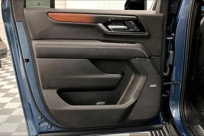 2025 GMC Yukon XL Denali 4x4-Pano Roof-Adaptive Cruise-22'' Wheels
