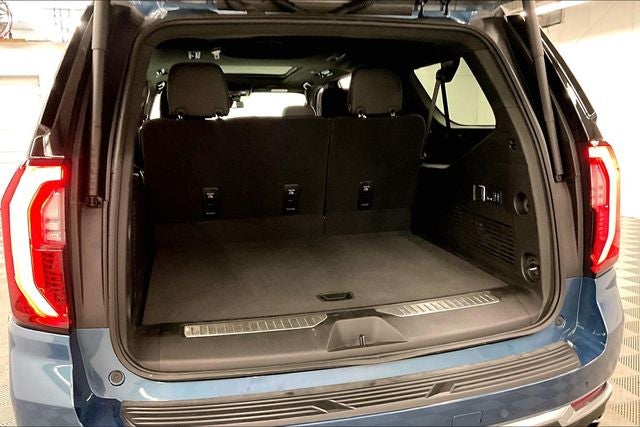 2025 GMC Yukon XL Denali 4x4-Pano Roof-Adaptive Cruise-22'' Wheels