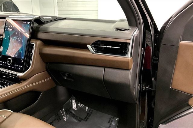 2025 GMC Yukon XL Denali Ultimate