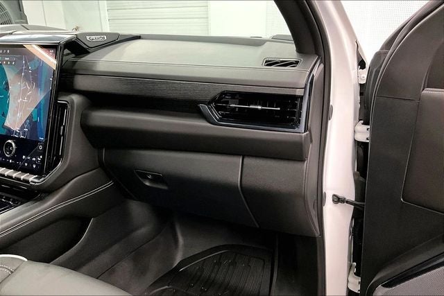 2025 GMC Yukon XL AT4 Ultimate 4x4 - Pano Roof - Htd/Cooled Massaging Leather