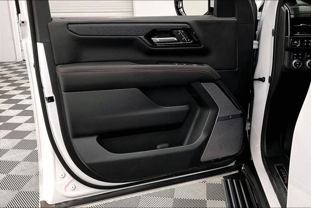2025 GMC Yukon XL AT4 Ultimate 4x4 - Pano Roof - Htd/Cooled Massaging Leather