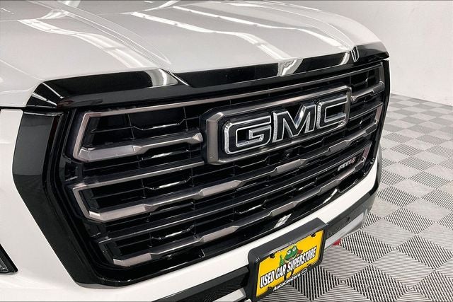 2025 GMC Yukon XL AT4 Ultimate 4x4 - Pano Roof - Htd/Cooled Massaging Leather