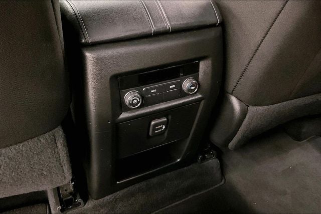 2023 Chevrolet Traverse LT Htd Seats-Remote Start-Blind Spot Monitor